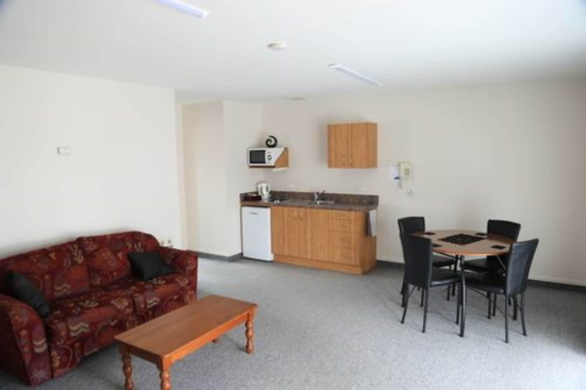Arran Motel Te Anau Exteriör bild