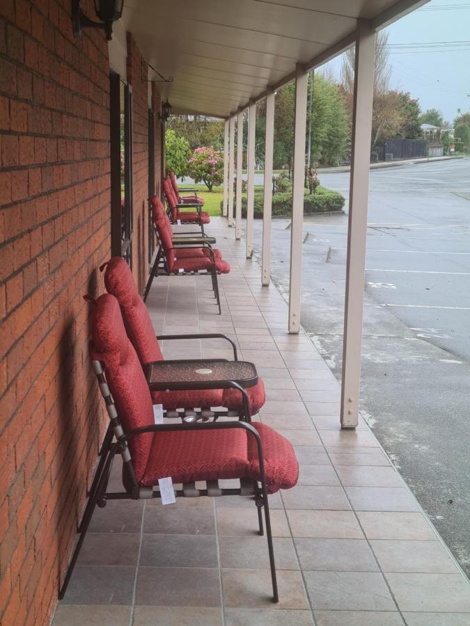 Arran Motel Te Anau Exteriör bild