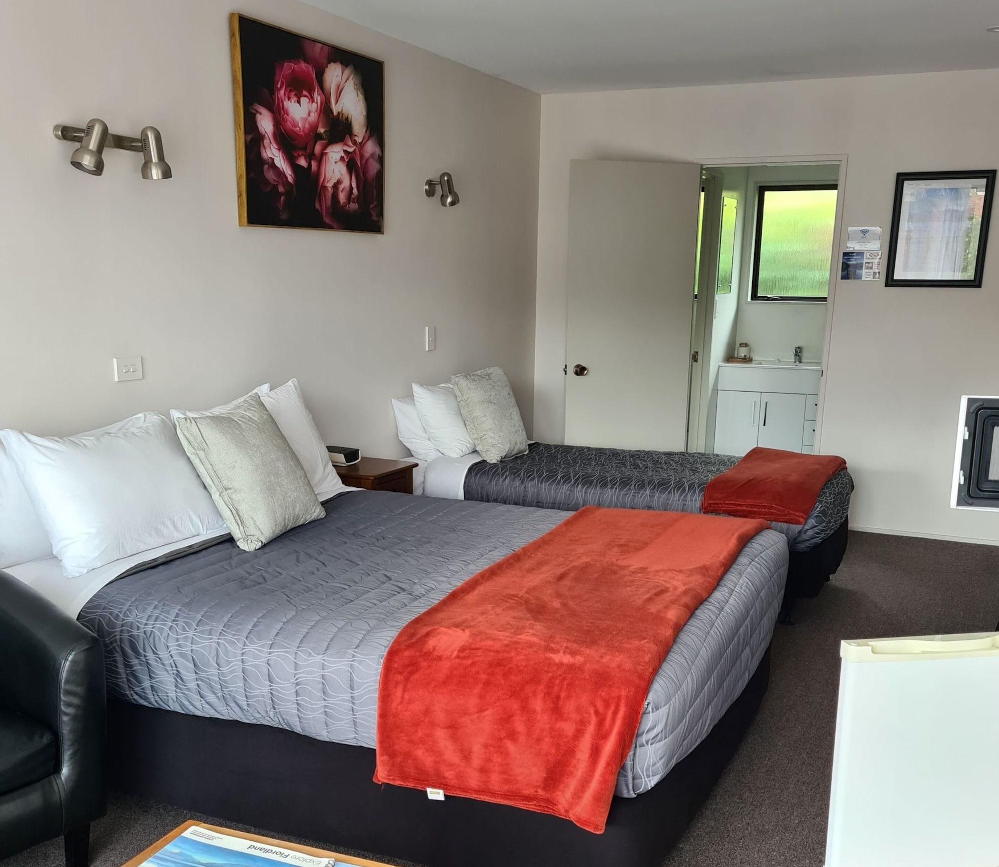 Arran Motel Te Anau Exteriör bild