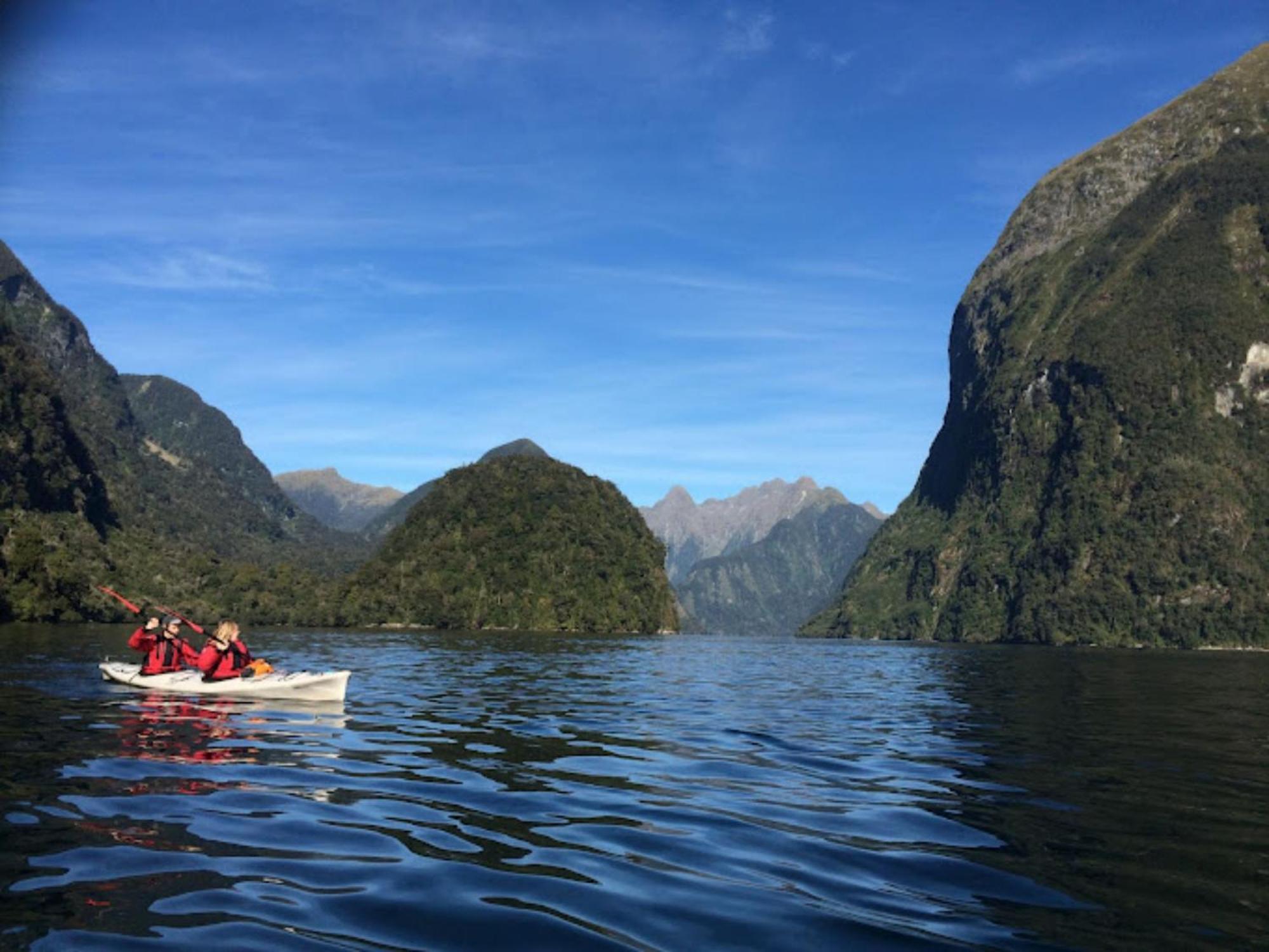 Arran Motel Te Anau Exteriör bild